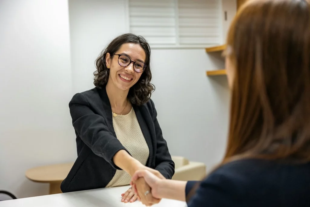 Guida pratica per cercare lavoro senza esperienza a Milano