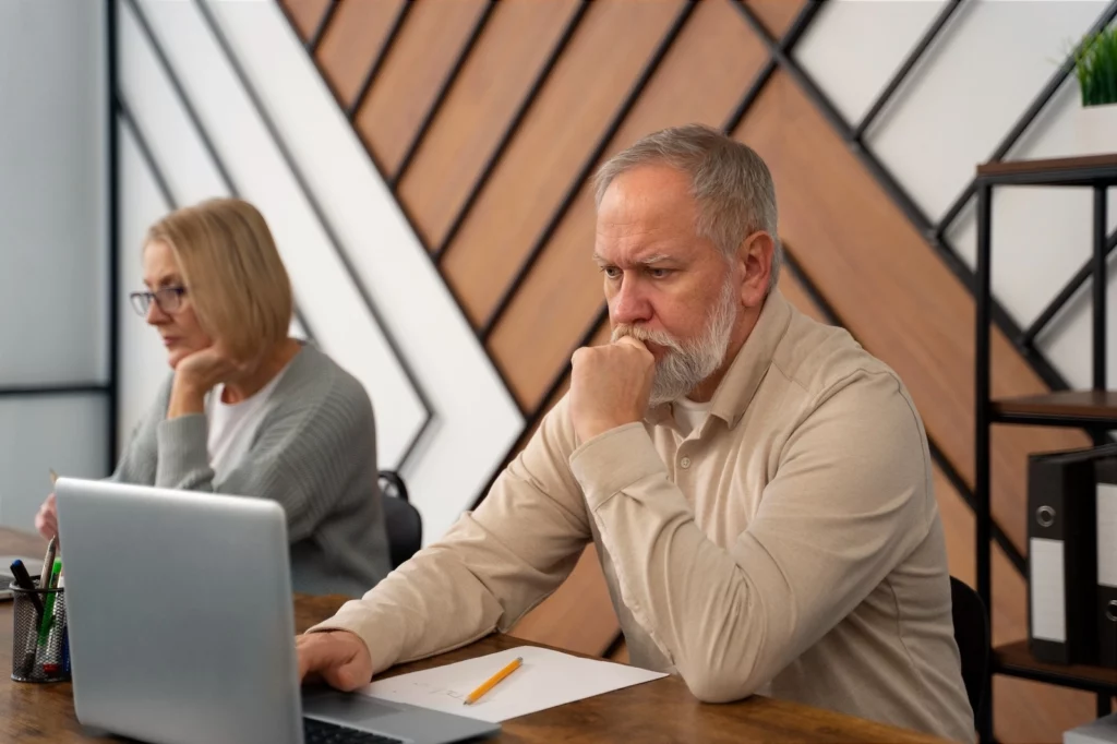 Cambiare lavoro a 50 anni: pro e contro da considerare