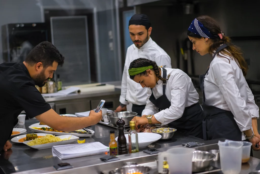 Corsi cucina gratuiti Milano: inizia il tuo percorso da cuoco